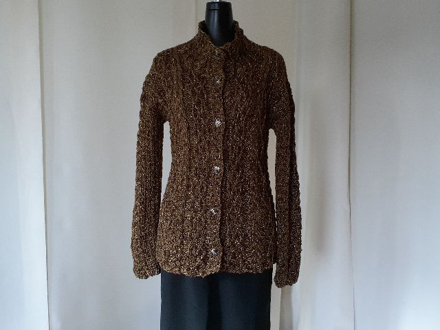 カーキのラメ入り模様編みカーディガン
