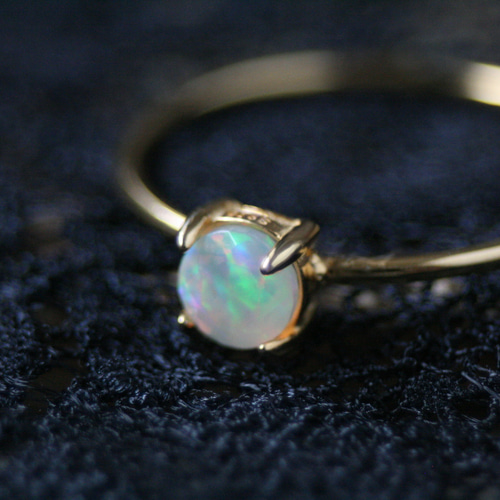 4mm大粒*オパール 宝石質AAA天然石 リング クリスマス 誕生日