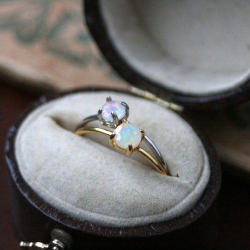 4mm大粒*オパール 宝石質AAA天然石 リング クリスマス 誕生日