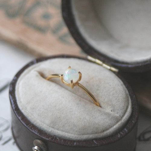 天然石　ハイアライトオパール　ルース　リング　天然石アクセサリー　オーダーリング 天然石 ハイアライトオパール ルース リング 天然石アクセサリー