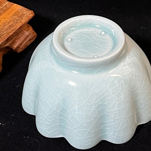 青磁輪花碗 天青汝窯 汝窯仿古釉 貫入 陶磁器 湯呑み 覓青堂 通販