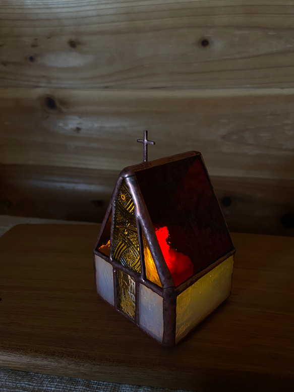 『赤い屋根　Church 』クリスマスのキャンドルホルダー　ステンドグラス 9枚目の画像