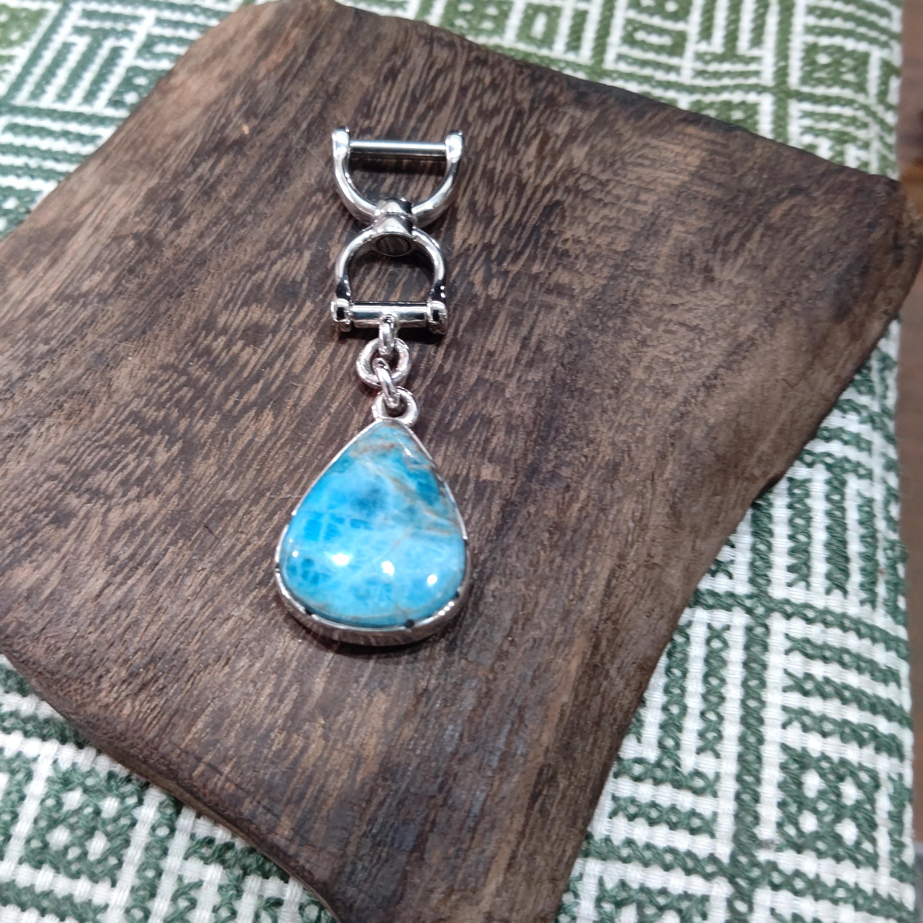 Sale!!ブルーアパタイトのキーホルダーorチャーム