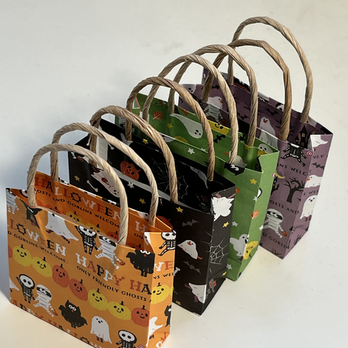 ハンドメイド ミニ紙袋 ブラックハロウィン 12枚セット 再販】ハロウィン柄のミニ紙袋① 12枚セット その他雑貨 アトリ