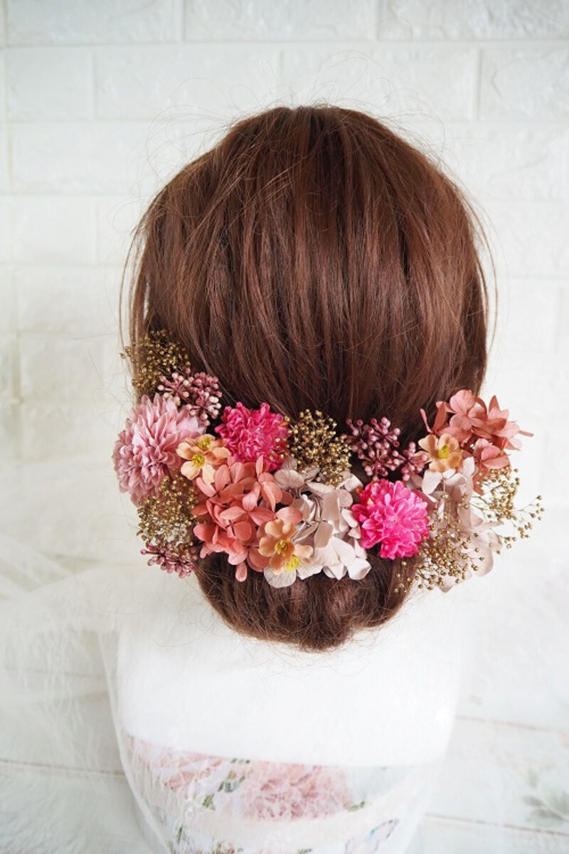 ピンクマム＆くすみ赤のかすみ草＊浴衣＊成人式＊卒業式＊前撮り＊和婚＊ヘアアクセサリー＊水引＊ヘッドアクセ