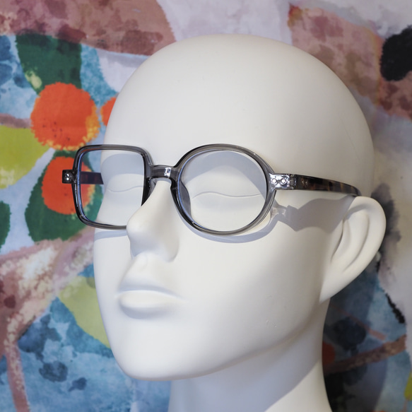 □-○ 丸四角の非対称フレーム｜クリアグレー｜老眼鏡、だてメガネ、近視用として作成できます 2枚目の画像