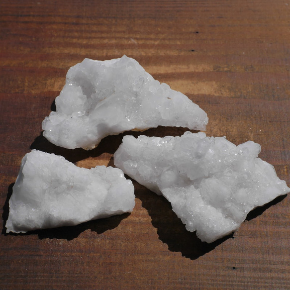 8周年祭✨天然石3個合計約81gモロッコ産水晶原石クラスターヘッド水晶ポイント結晶群生[mro-220919-02] 17枚目の画像