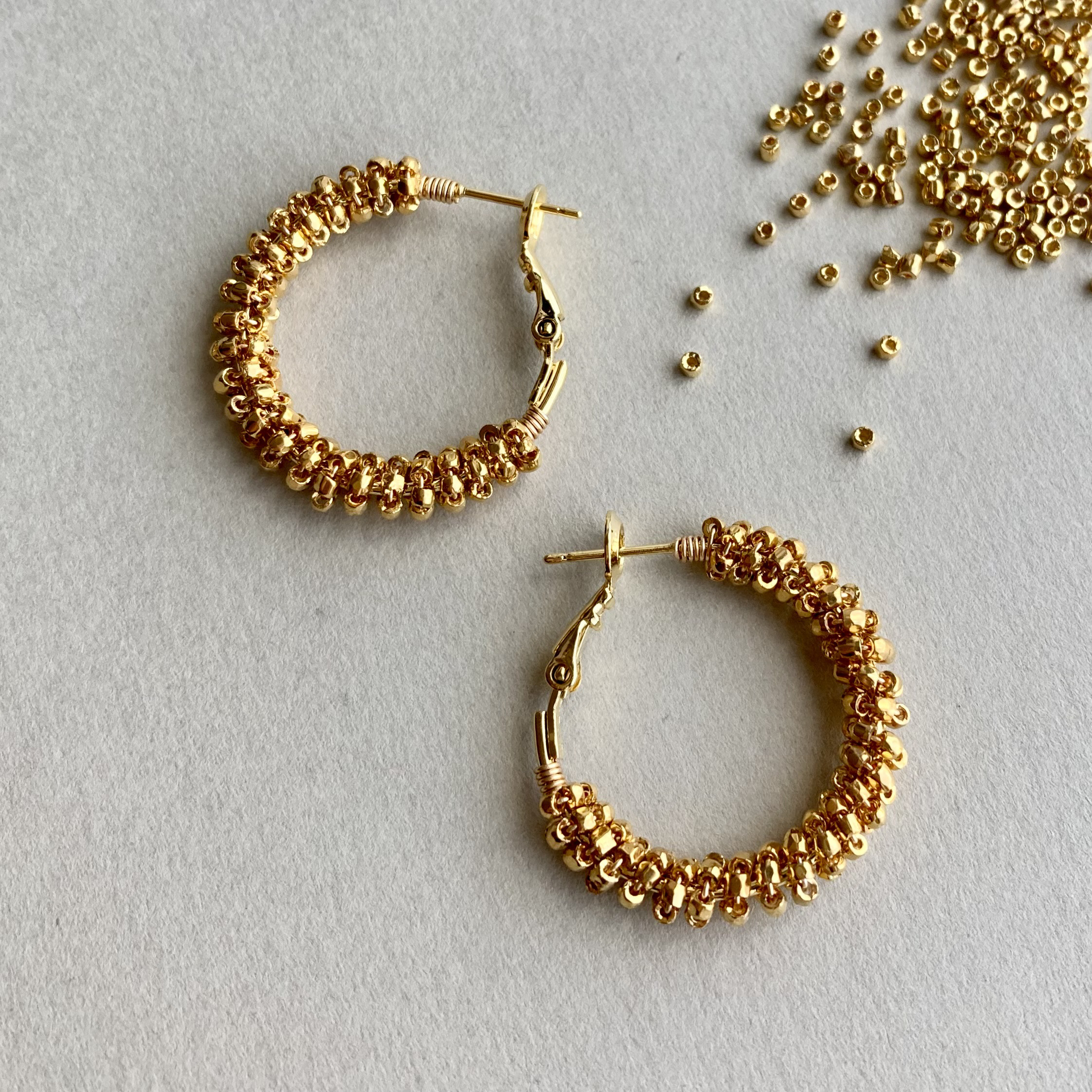 本金スリーカットビーズ*K16GP*フープピアス