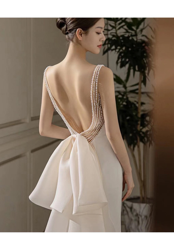 シンプルサテン バックリボン ウエディングドレス 6枚目の画像