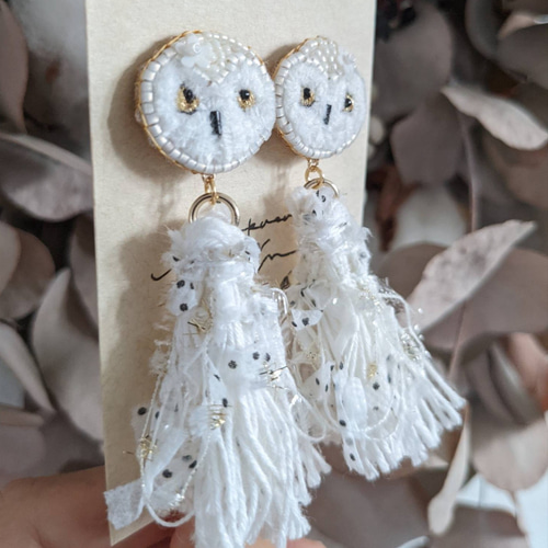 ピアス/イヤリング】しろいふくろうとホワイトリボン ピアス