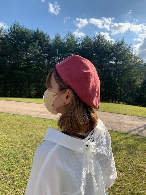 春夏向け ベレー帽（ストロベリー ベルギーリネン・麻） 3枚目の画像