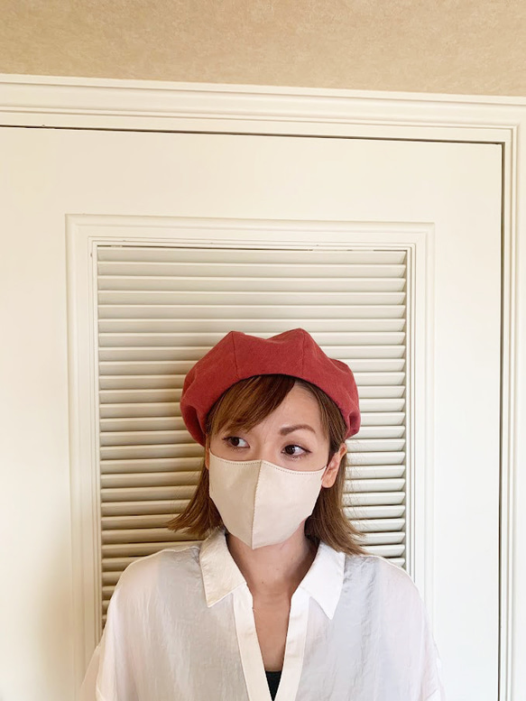 春夏向け ベレー帽（ストロベリー ベルギーリネン・麻） 7枚目の画像