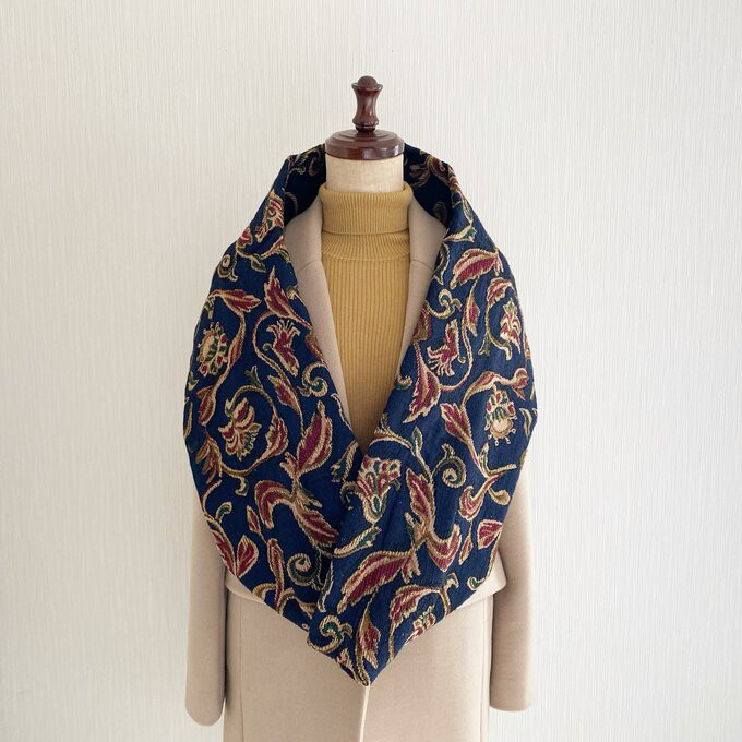 ゴブラン織りの上品スヌード♪ネイビー