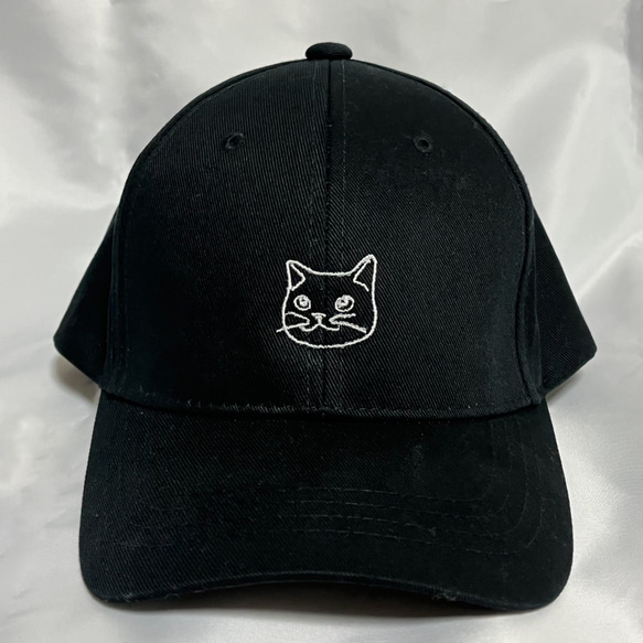 猫ちゃんの刺繍入り コットンキャップ シンプルデザイン 帽子 11枚目の画像
