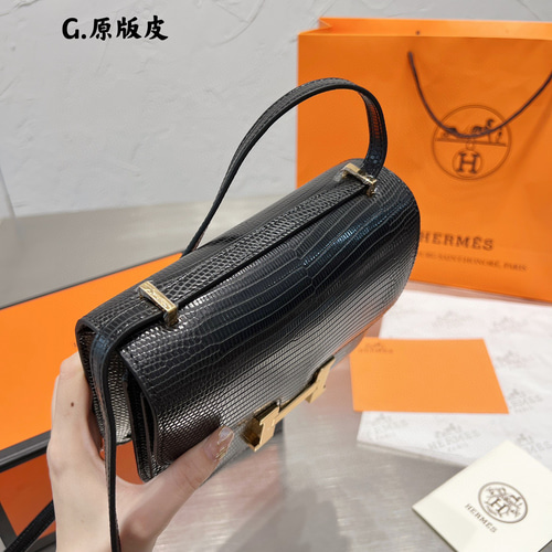 【エレガントに♪】HERMES ショルダーバッグ エレガント】HERMES《プティット・コース》ショルダーバッグ