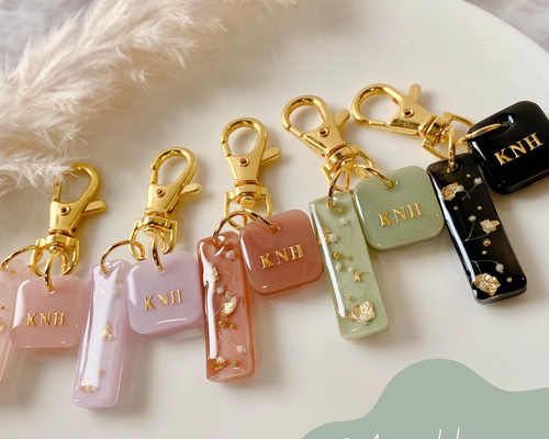 ♡×100【全15色】サブチャーム付きスクエアキーホルダー♡レジン