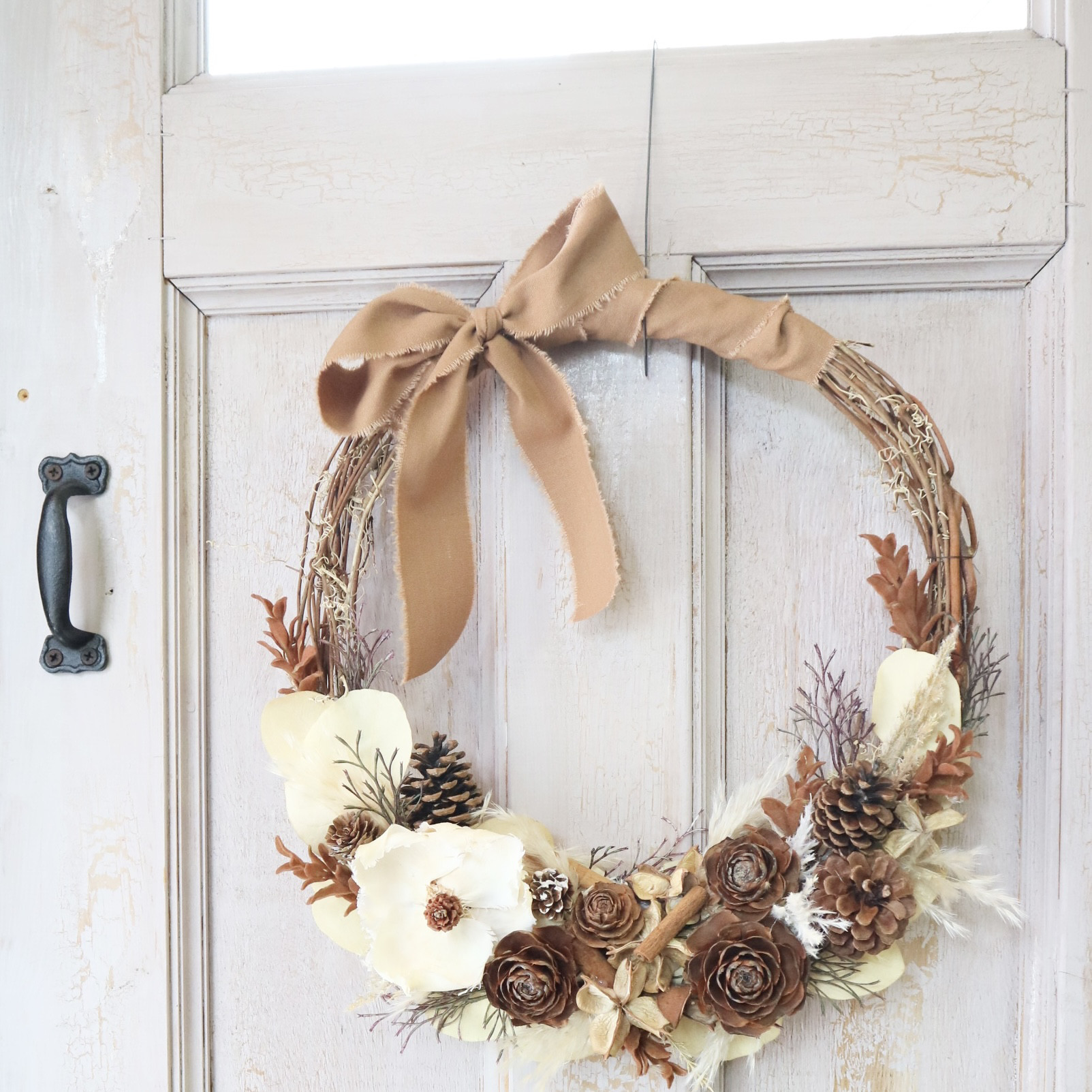 木の実いっぱい　ナチュラルなリースブーケ　ブートニア付き　インテリアにも