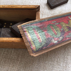 アンティークドミノ 古い木箱　domino　ジュエリーボックス カリグラフィ 暮らしの道具 升目 飾り棚 仕分けボックス 8枚目の画像