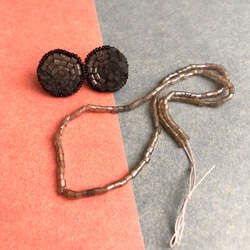 Petit 2tone 耳環▫️MOCHA&amp;CHOCOLA / 刺繡耳環 高級時裝刺繡 Luneville 刺繡 第3張的照片