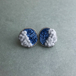 Petit 2tone 耳環▫️BLUE&amp;GRAY #ER1803 / 刺繡耳環 高級時裝刺繡 Luneville 刺繡 第1張的照片