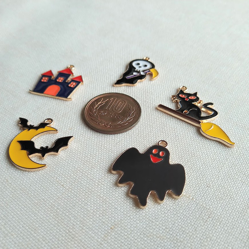 ★701★ にゃんこ玉 ハロウィンチャーム 10個】 ハロウィンモチーフのチャーム 5種×2個 C308 チャーム