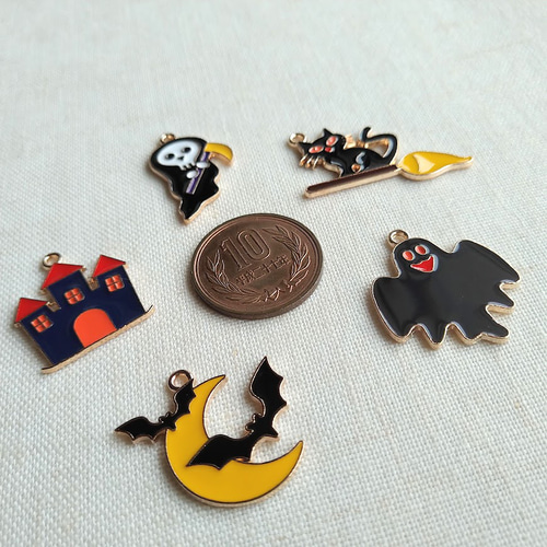 10個】 ハロウィンモチーフのチャーム 5種×2個 C308 チャーム petit