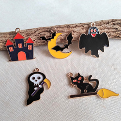 ☆701☆ にゃんこ玉 ハロウィンチャーム 10個】 ハロウィンモチーフの