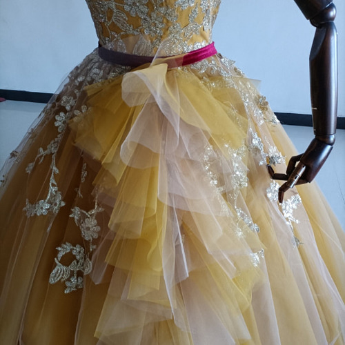 イエロービスチェドレス　シルク　ベル　プリンセスドレス イエロービスチェドレス シルク ベル プリンセスドレス