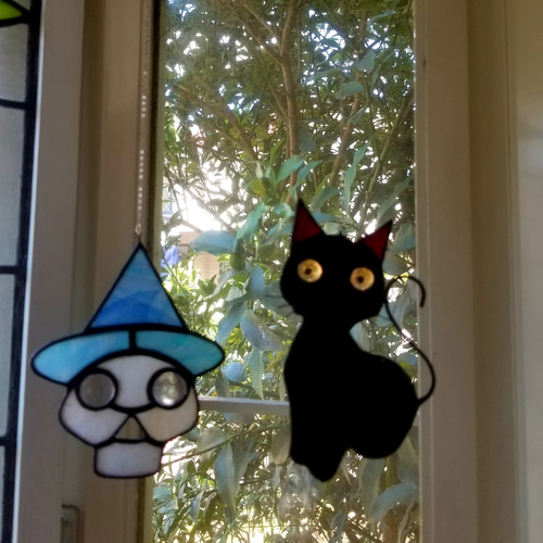 ハロウィンのデコレーションに！ ステンドグラス ドクロの