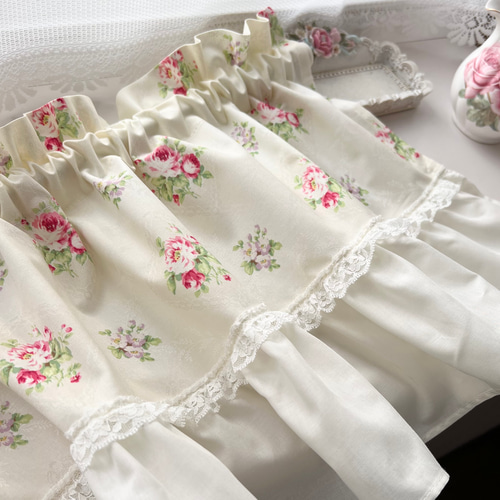 レトロチックなバラが可愛い カフェカーテン カーテン EMI's Garden