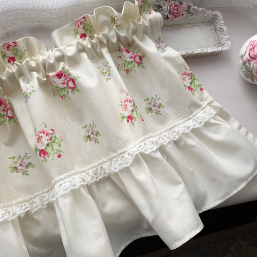 カフェカーテン【バラ刺繍レースフリル　セパレート】ハンドメイド レトロチックなバラが可愛い カフェカーテン カーテン EMI's Garden