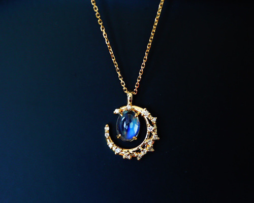 究極品質　月の女神が創造した愛の守護石　ロイヤルシャインブルームーンストーン 究極品質 月の女神が創造した愛の守護石 ロイヤルシャインブルームーン