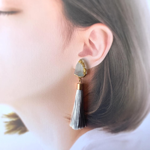 華やか 金箔 金継ぎ シーグラス タッセル ピアス or イヤリング or 