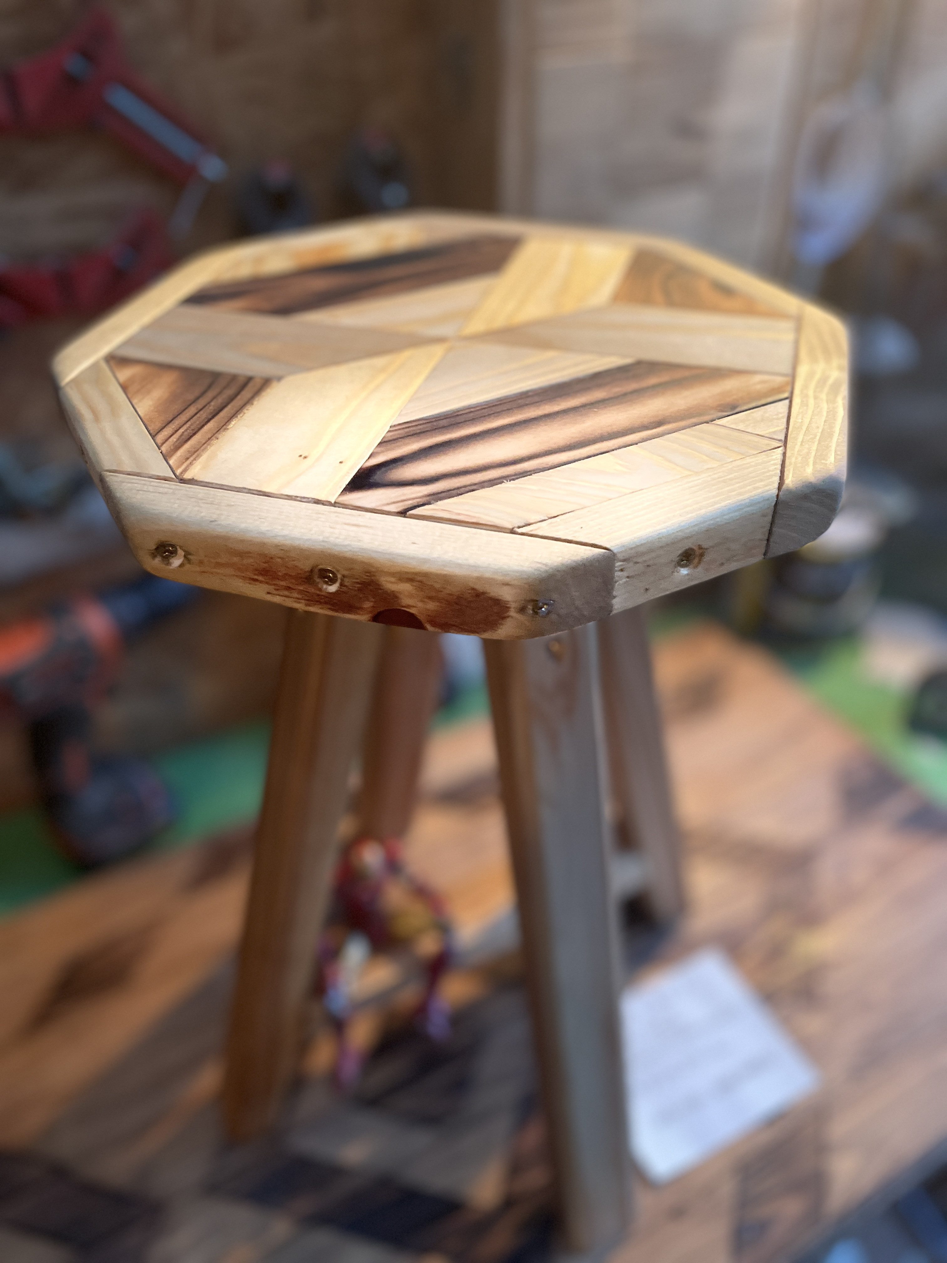 巨木の多面カットのディスプレイ置物(大) のセット　　切り株 スツール 巨木の多面カットのディスプレイ(大)】切り株 スツール 植物置き