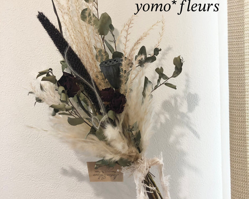 ドライフラワー ミレットと赤いバラ 秋色スワッグ ハロウィン