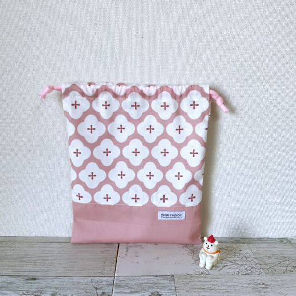 【受注製作】《入園入学グッズ》給食袋、ランチョンマットセット（ピンク連続お花） 8枚目の画像