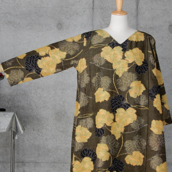 着物リメイク　芙蓉の葉　紬のワンピース/Aライン　バルーン   フリーサイズ 5枚目の画像
