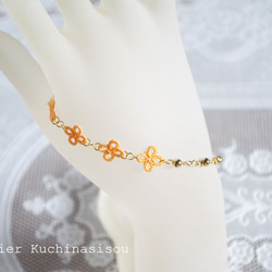 梭織蕾絲小花和金珠手鍊&lt;Kanagisai&gt; 第3張的照片