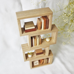 木製ミニチュア本棚（ボックス型）中サイズ 1枚目の画像