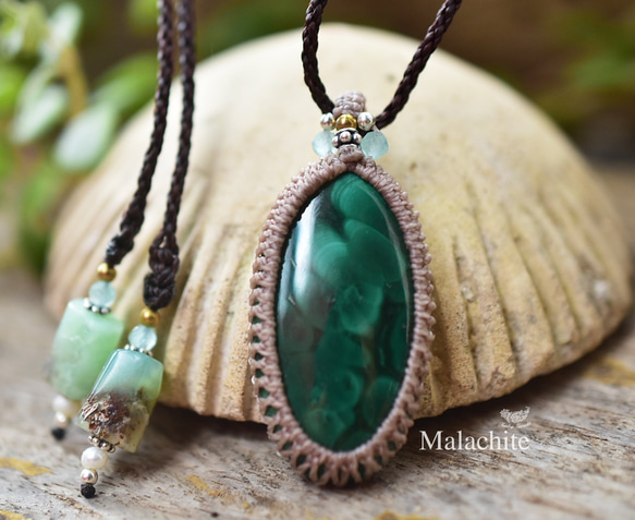 羊角　孔雀石　念珠 108顆念珠系列】黑珊瑚*孔雀石*黃銅念珠多圈手串Chōdo ii 剛剛好