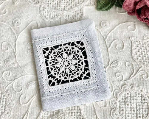 楽天市場】リネン コットン 綿麻 刺繍 Leaf bush 葉っぱ柄 生地