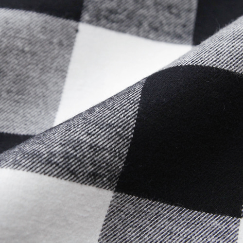 上品で大人な色合い ブロックチェック ギャザースカート（モノトーン