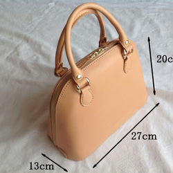 受注制作】ヌメ革のブガッティ型バッグ（小型） トートバッグ isohiyo