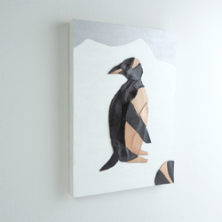 レザーのコラージュアート （ペンギン） A4サイズ 木製パネル 一点モノ 4枚目の画像