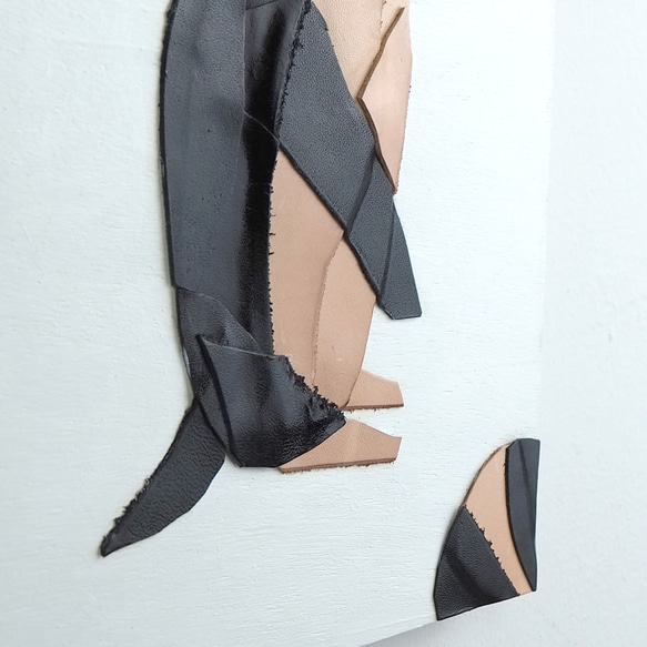 レザーのコラージュアート （ペンギン） A4サイズ 木製パネル 一点モノ 6枚目の画像
