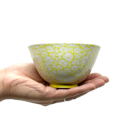 花詰め◆小ぶり茶碗～レモンイエロー　京焼 1枚目の画像