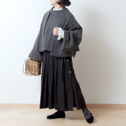 高品質羊毛圍巾法式袖A字背心/上衣灰色 第12張的照片