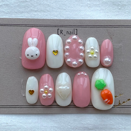 ピンク ホワイト うさぎ にんじん 3D ぷっくり ネイルチップ ネイル