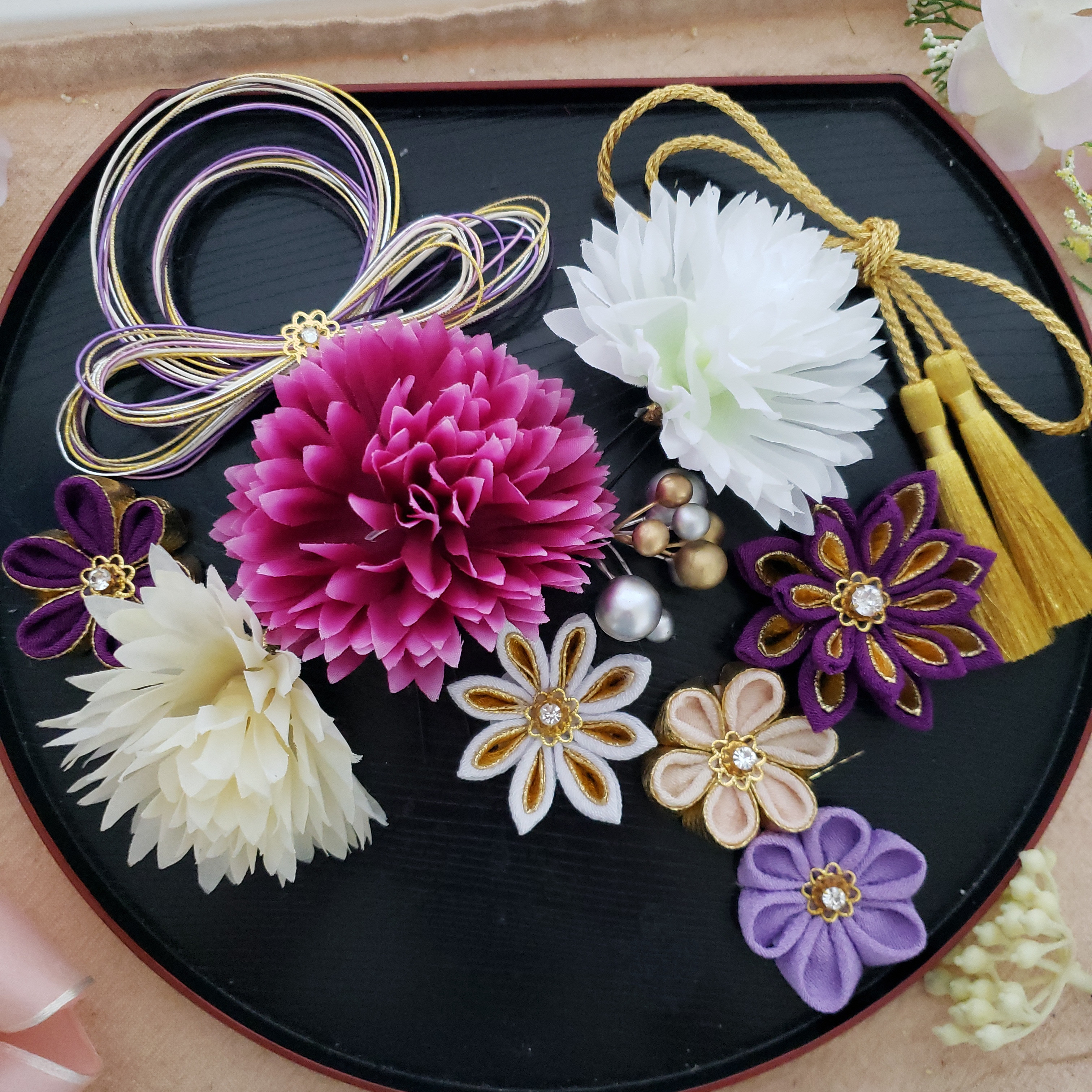 つまみ細工髪飾り　七五三　成人式　卒業式　浴衣　マム　紐　水引　花魁　結婚式