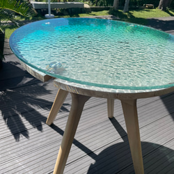 海を感じさせるマリンテーブル　丸テーブル　ガラステーブル　白　西海岸　海　サーフ 海を感じさせるマリンテーブル 丸テーブル ガラステーブル 白